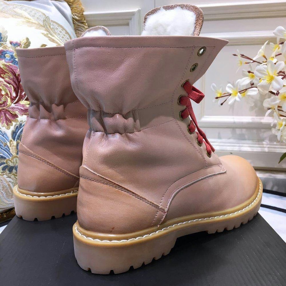 UGG 클래식 업그레이드 2.0 퍼 부츠 001-286315