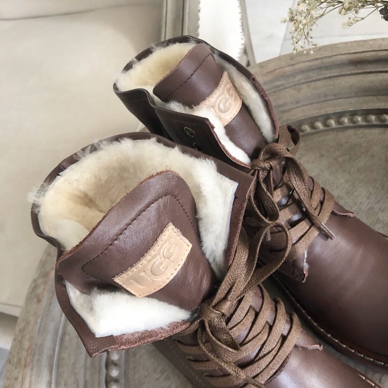 UGG 클래식 업그레이드 여성화 2.0 버전 001-286319