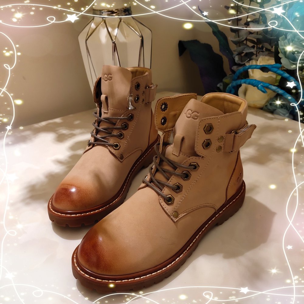 UGG 클래식 업그레이드 2.0 여성 부츠 001-286320
