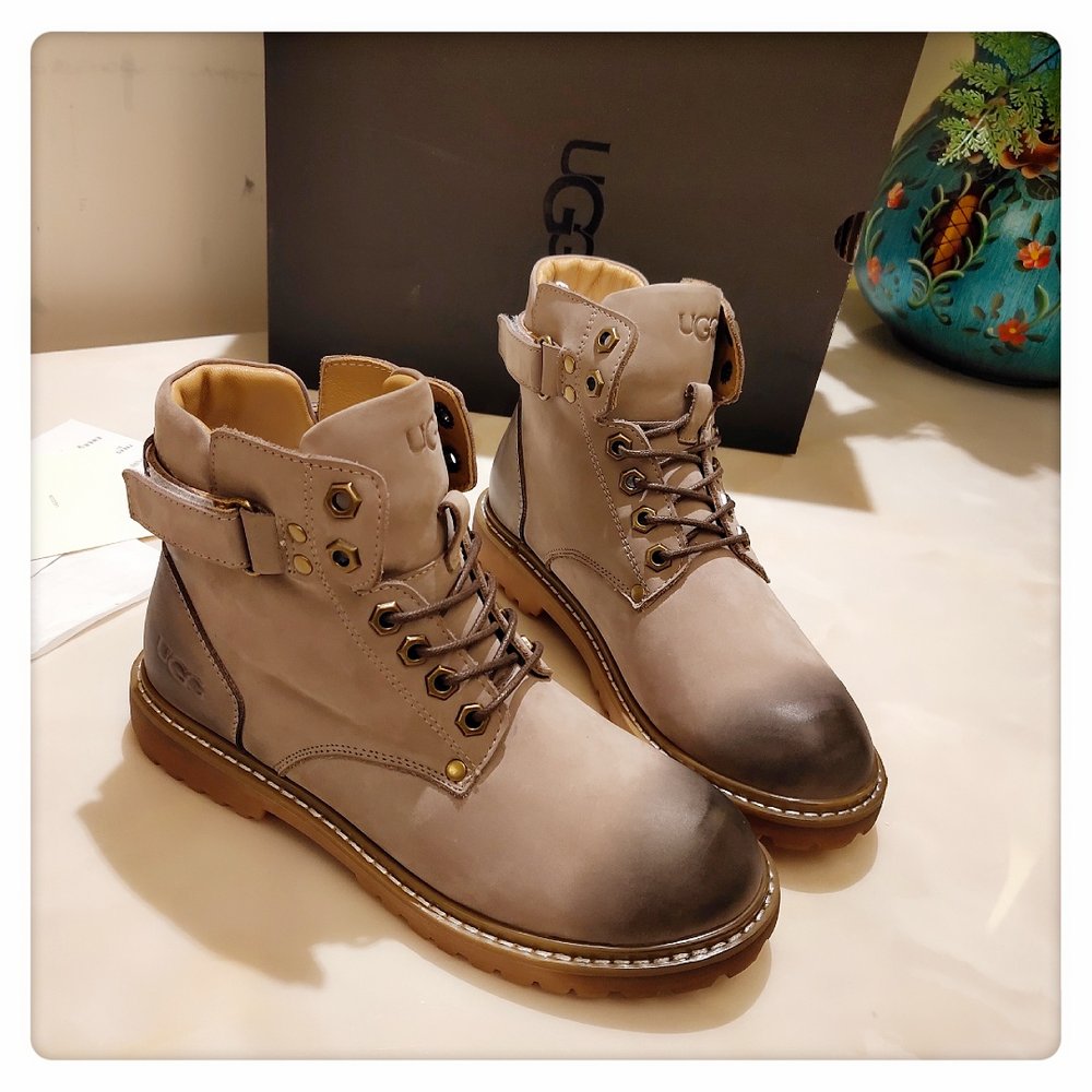 UGG 클래식 업그레이드 버전 2.0 여성 부츠 001-286324