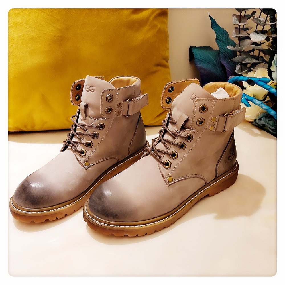 UGG 클래식 업그레이드 버전 2.0 여성 부츠 001-286324