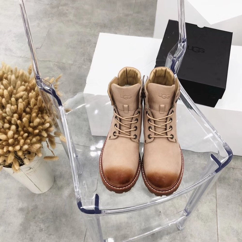 UGG 하이버전 스노우부츠 001-286327