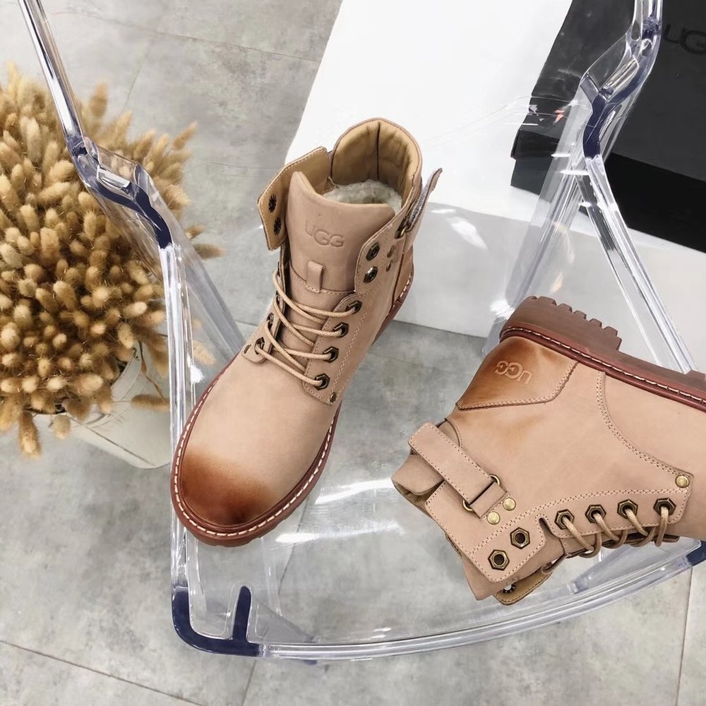 UGG 하이버전 스노우부츠 001-286327
