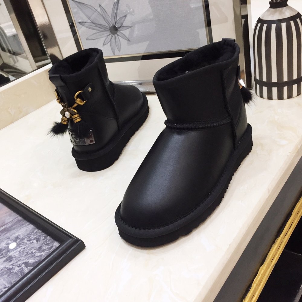 UGG 양털가죽일체형 겨울부츠 001-286330