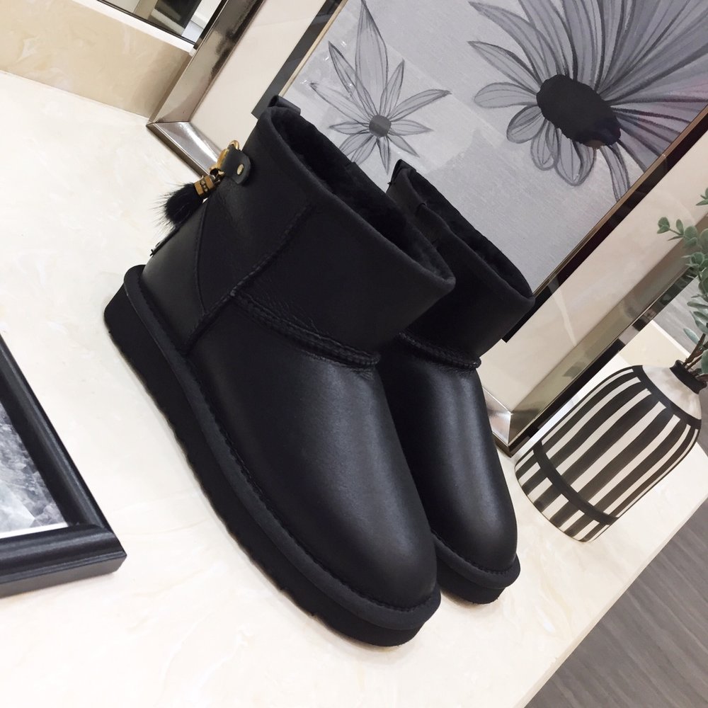 UGG 양털가죽일체형 겨울부츠 001-286330