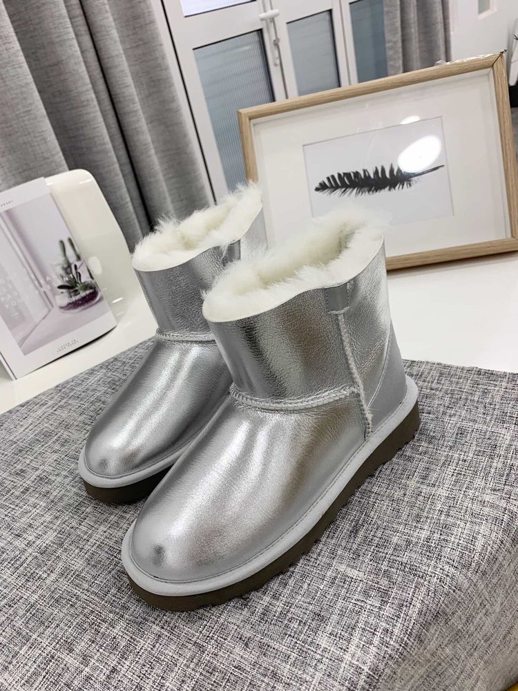 UGG 가죽 퍼 원피스 여성 부츠 001-286332