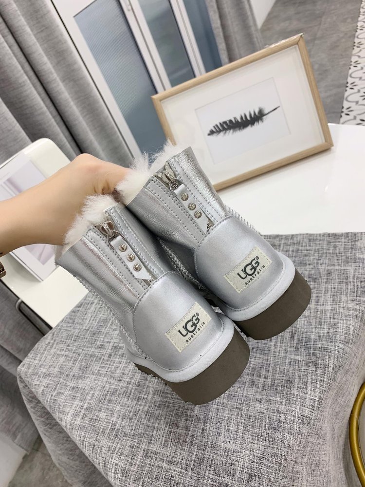 UGG 가죽 퍼 원피스 여성 부츠 001-286332