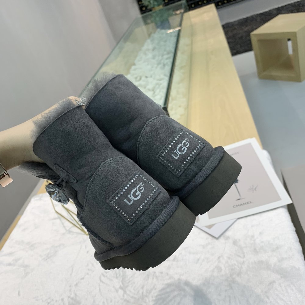 UGG 퍼 원피스 부츠 001-286337
