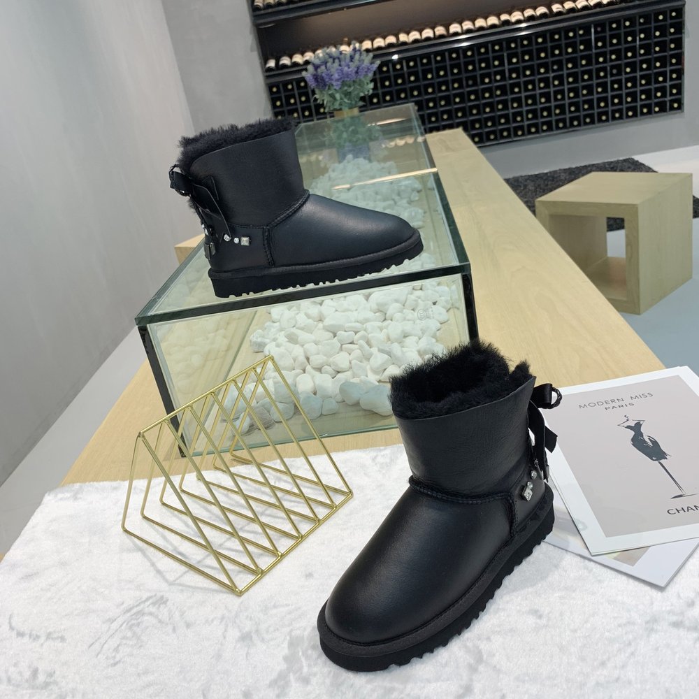 UGG 덩쯔치 2세대 여성 부츠 001-286340