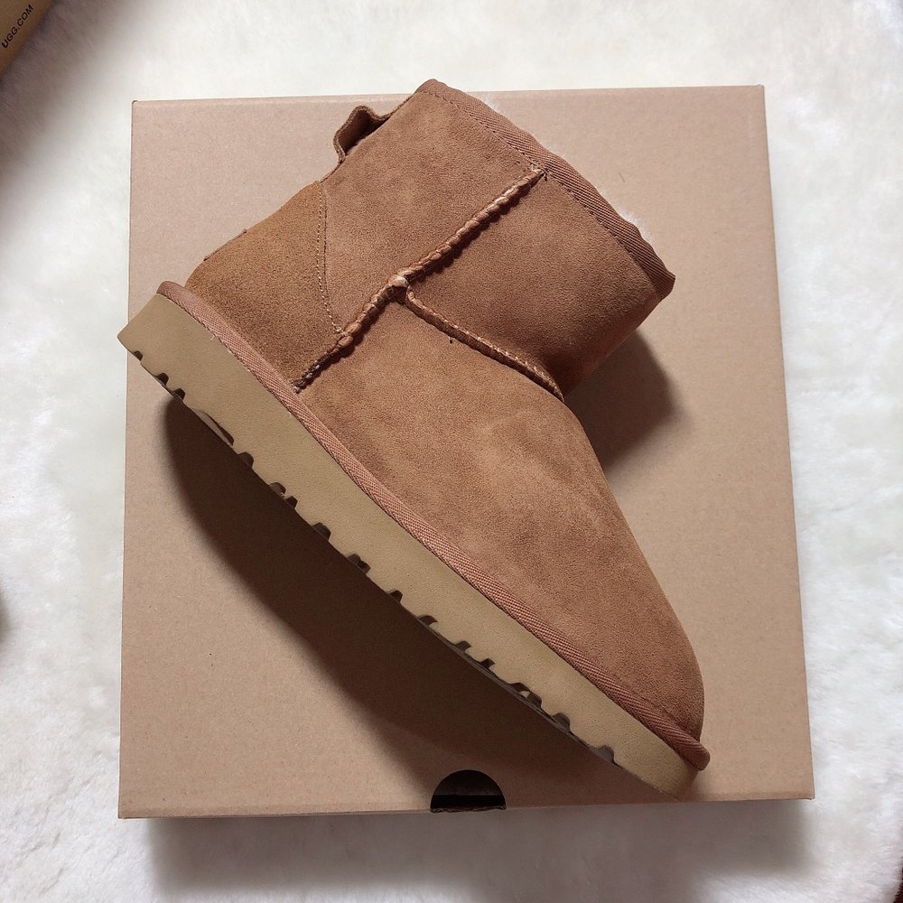 UGG 미디엄 방수 방오 스노우부츠 001-286346
