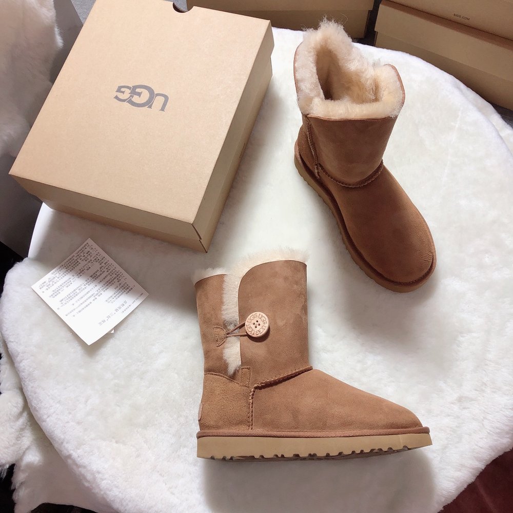 UGG 클래식 하이탑 방수 스노우부츠 001-286350