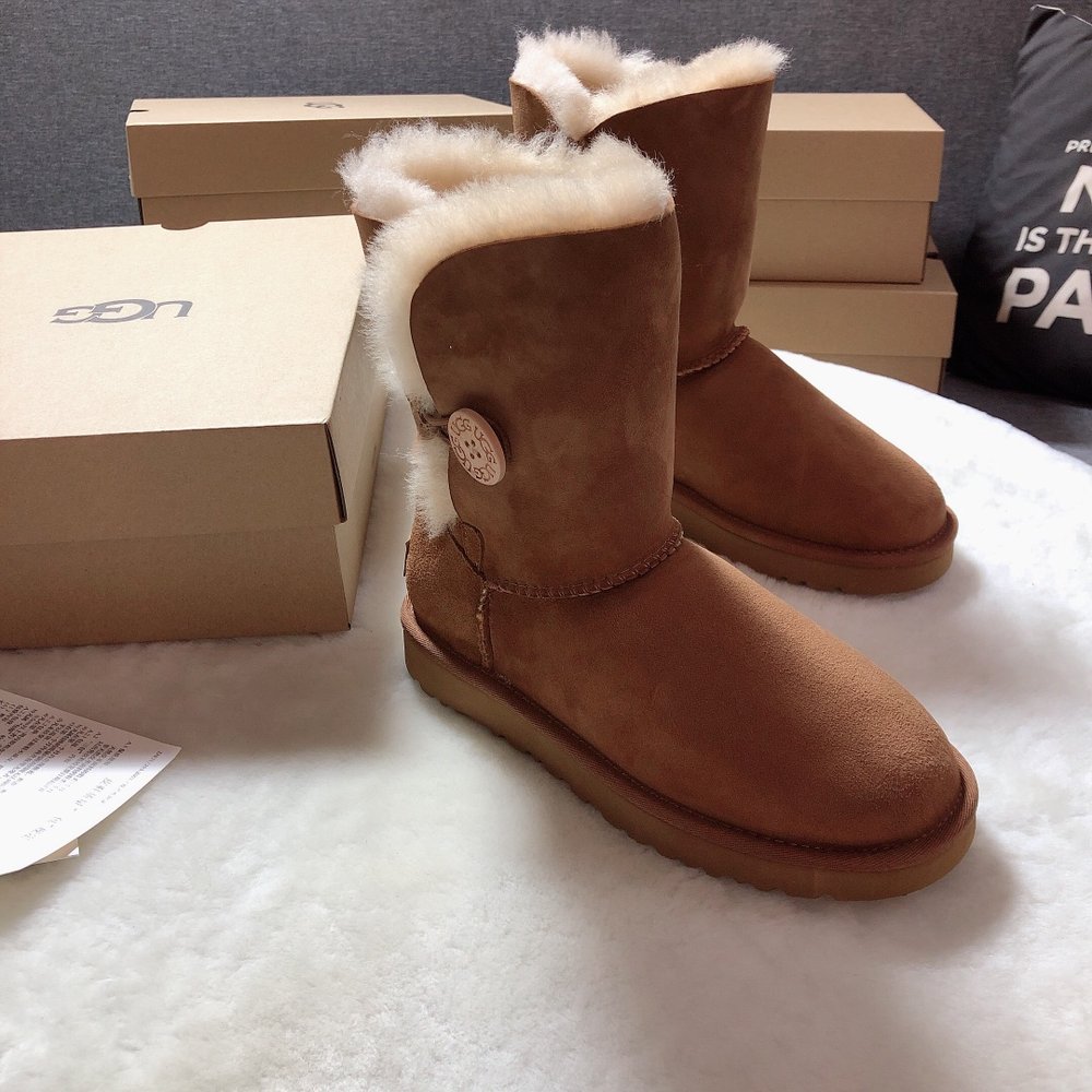 UGG 클래식 하이탑 방수 스노우부츠 001-286350