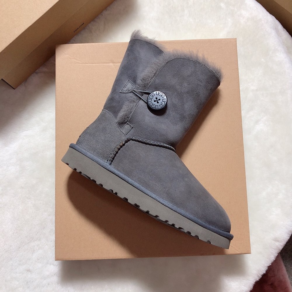UGG 클래식 단추 하이탑 방수 방오 스노우부츠 001-286352