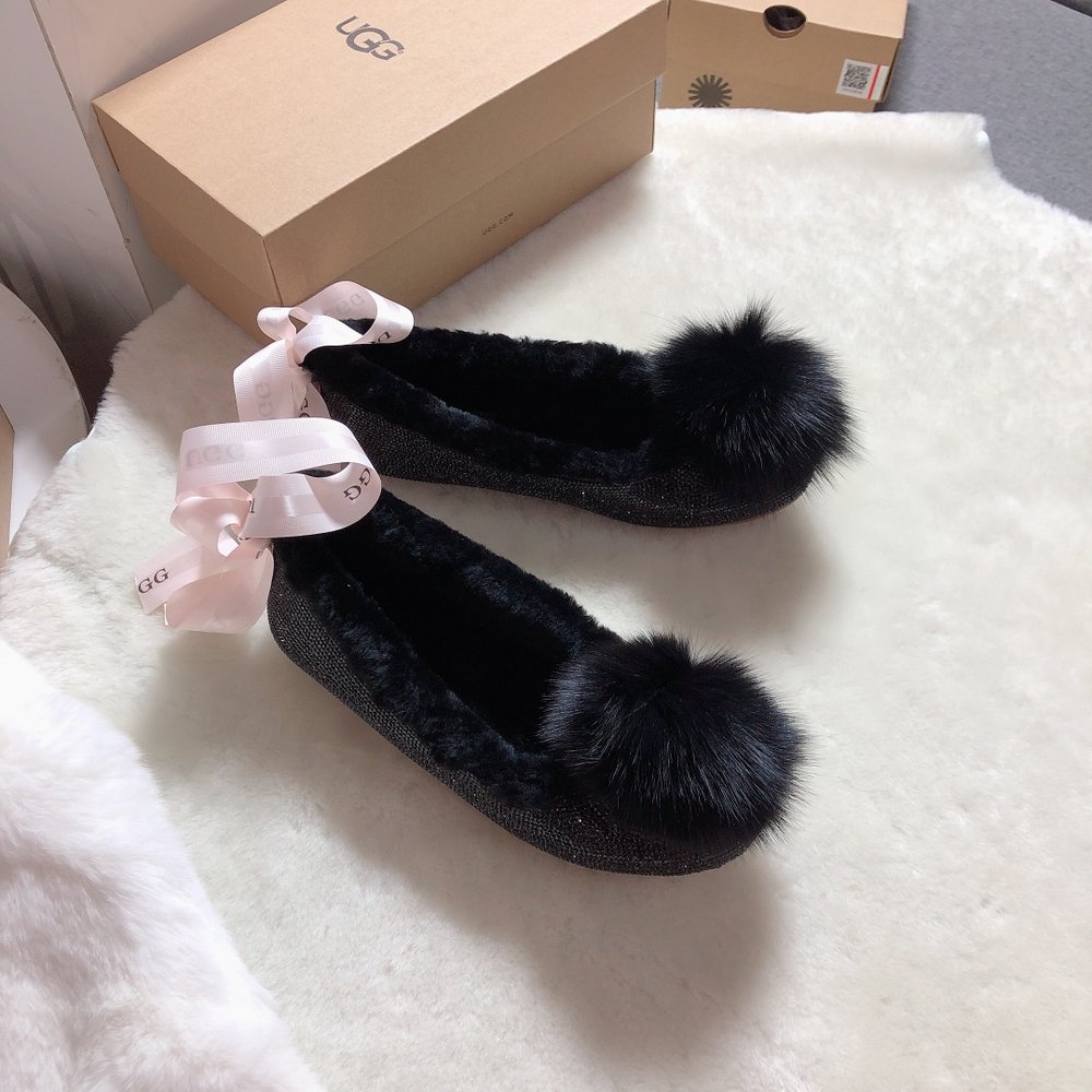 UGG 사랑스러운 럭셔리 퐁퐁볼 여성 신발 001-286365