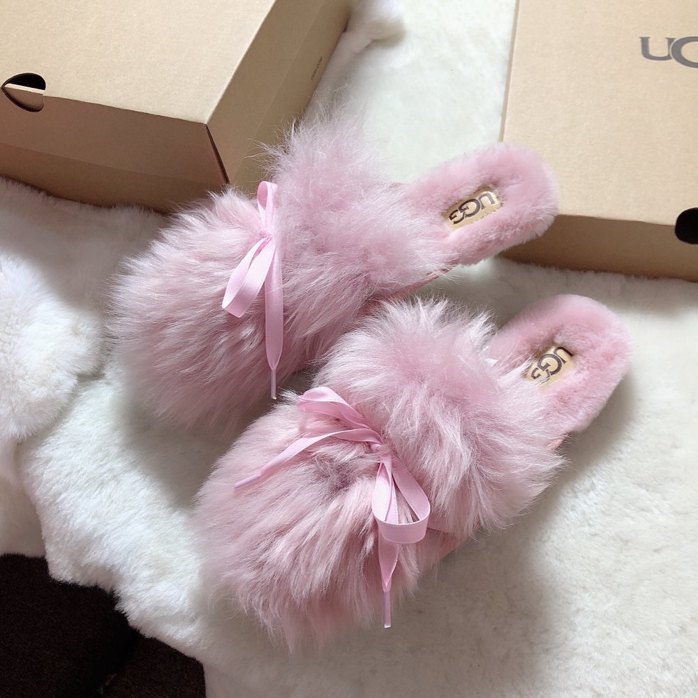 UGG 캘리포니아 로퍼 털 슬리퍼 001-286367