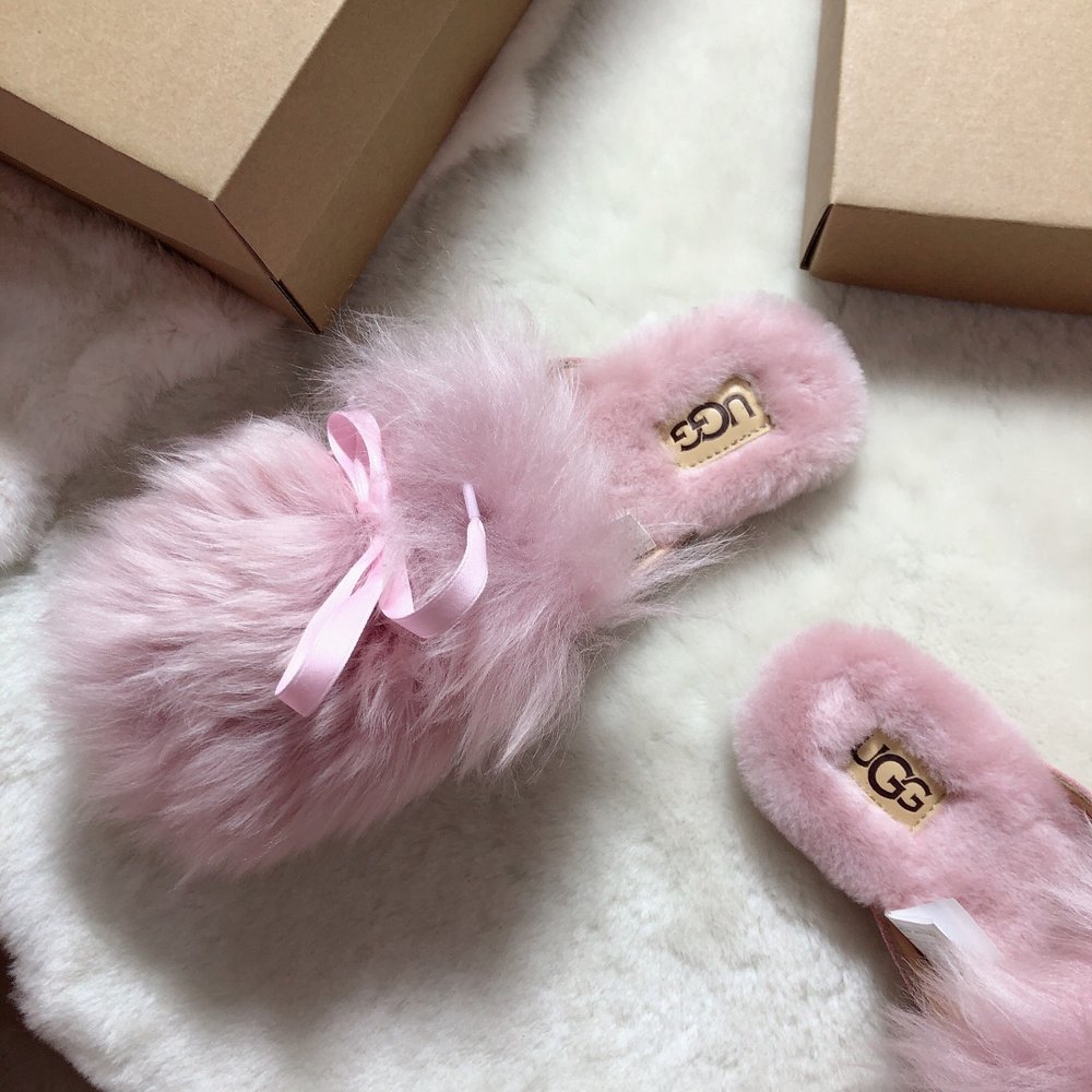 UGG 캘리포니아 로퍼 털 슬리퍼 001-286367