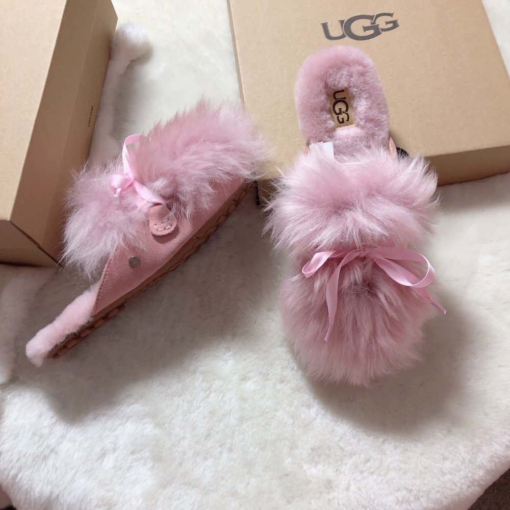 UGG 캘리포니아 로퍼 털 슬리퍼 001-286367