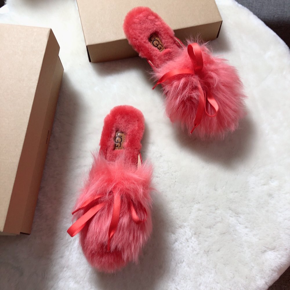 UGG 캘리포니아 로퍼 털 슬리퍼 001-286368