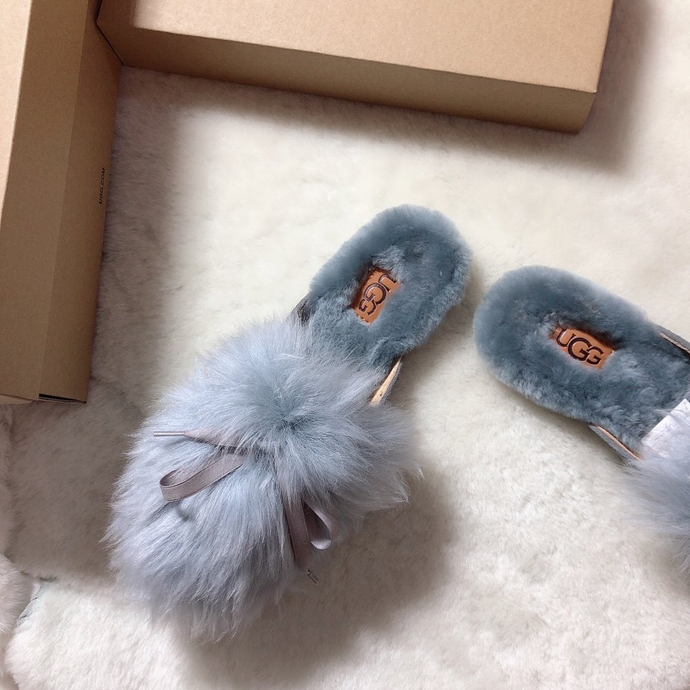 UGG 캘리포니아 로퍼 털 슬리퍼 001-286369