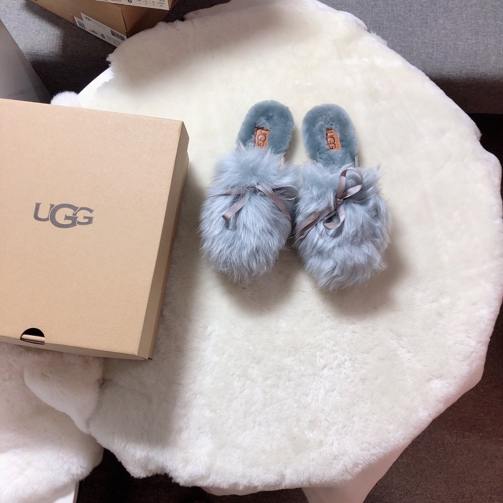 UGG 캘리포니아 로퍼 털 슬리퍼 001-286369
