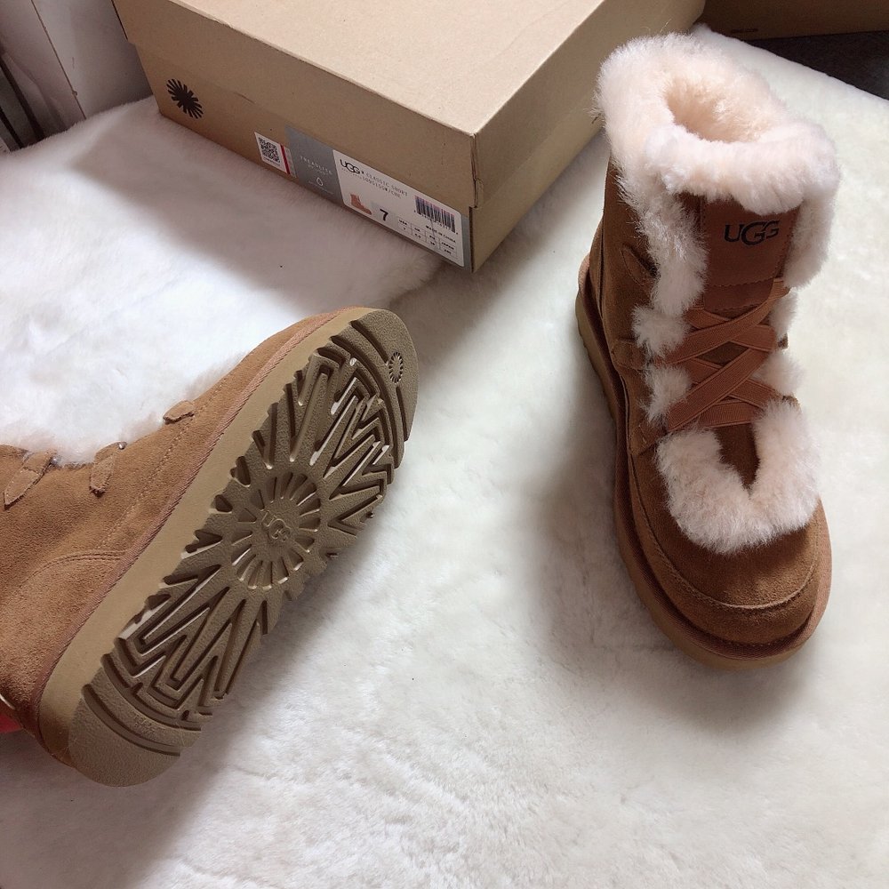UGG 여성 플리스 부츠 001-286370