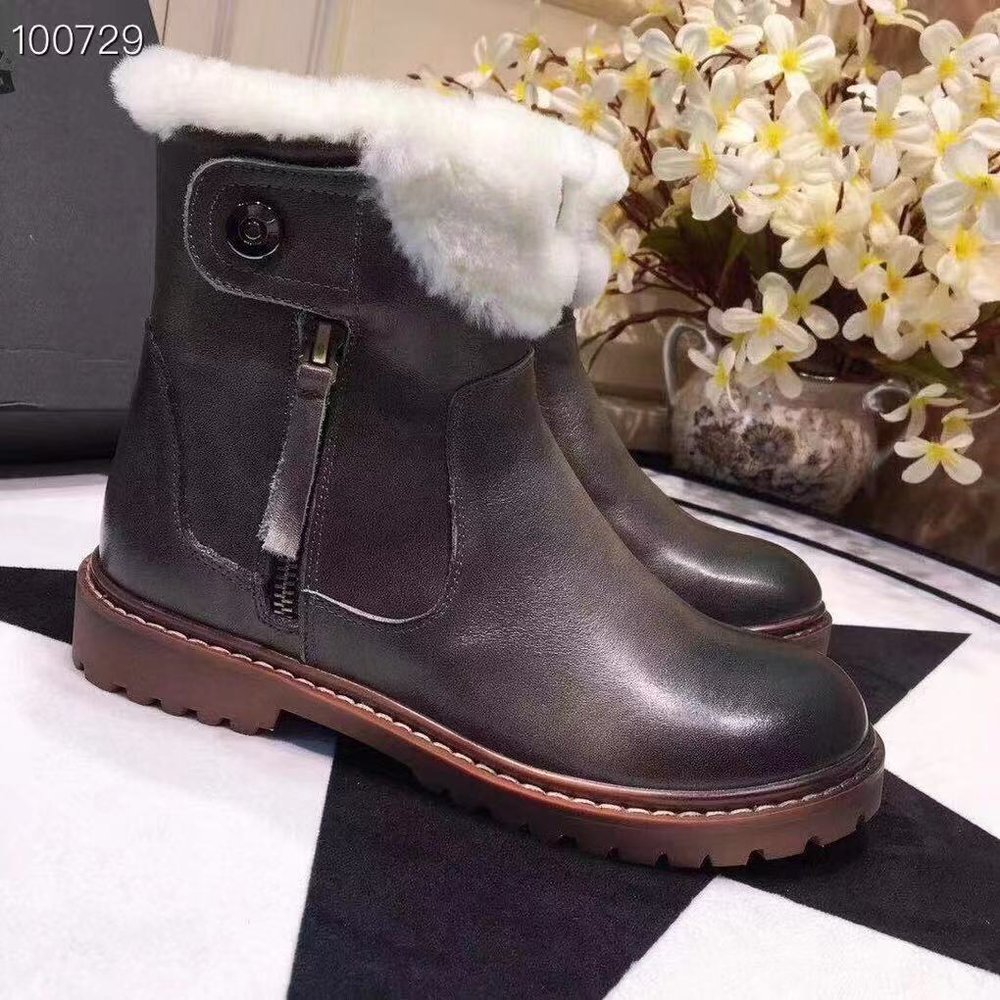 UGG 클래식 업그레이드 2.0 퍼 앤 스웨이드 여성 001-286375