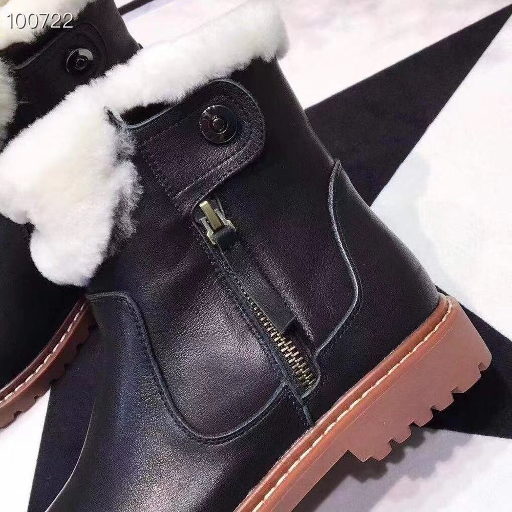 UGG 클래식 업그레이드 2.0 여성 스노우부츠 001-286376