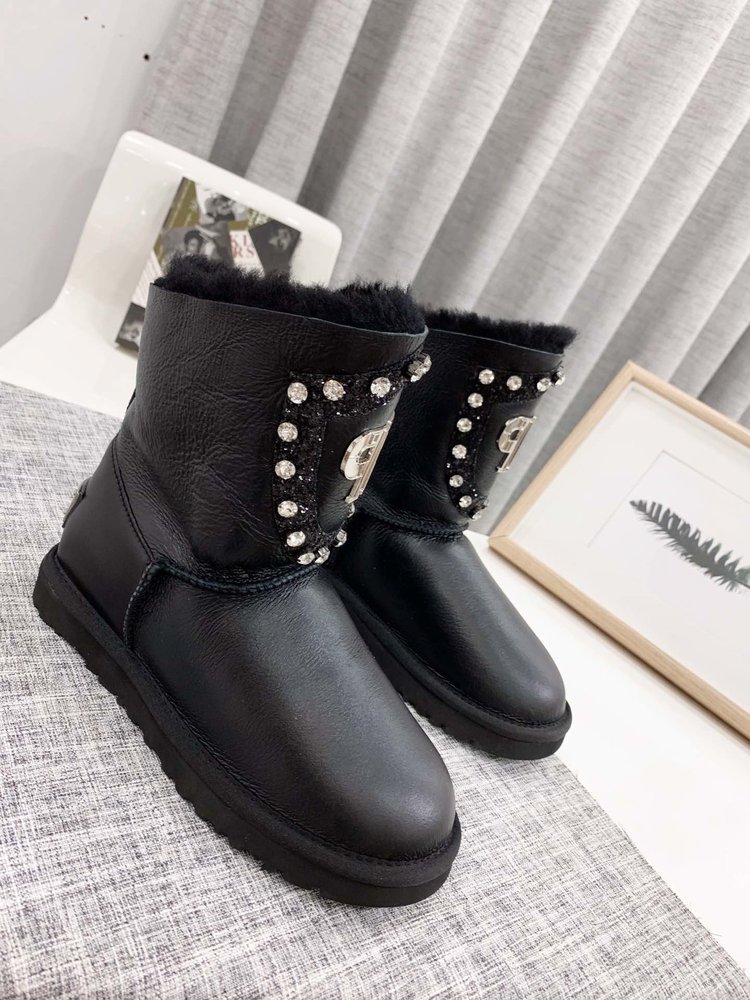 UGG 가죽 퍼 원피스 여성 부츠 001-286384