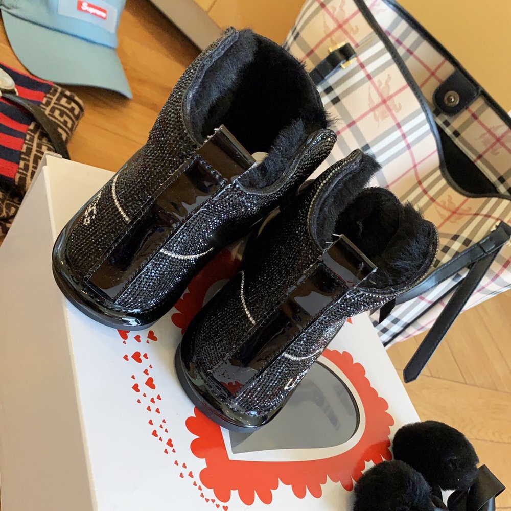 풀 스팽글 털폼폼 리본 UGG 부츠 001-286409