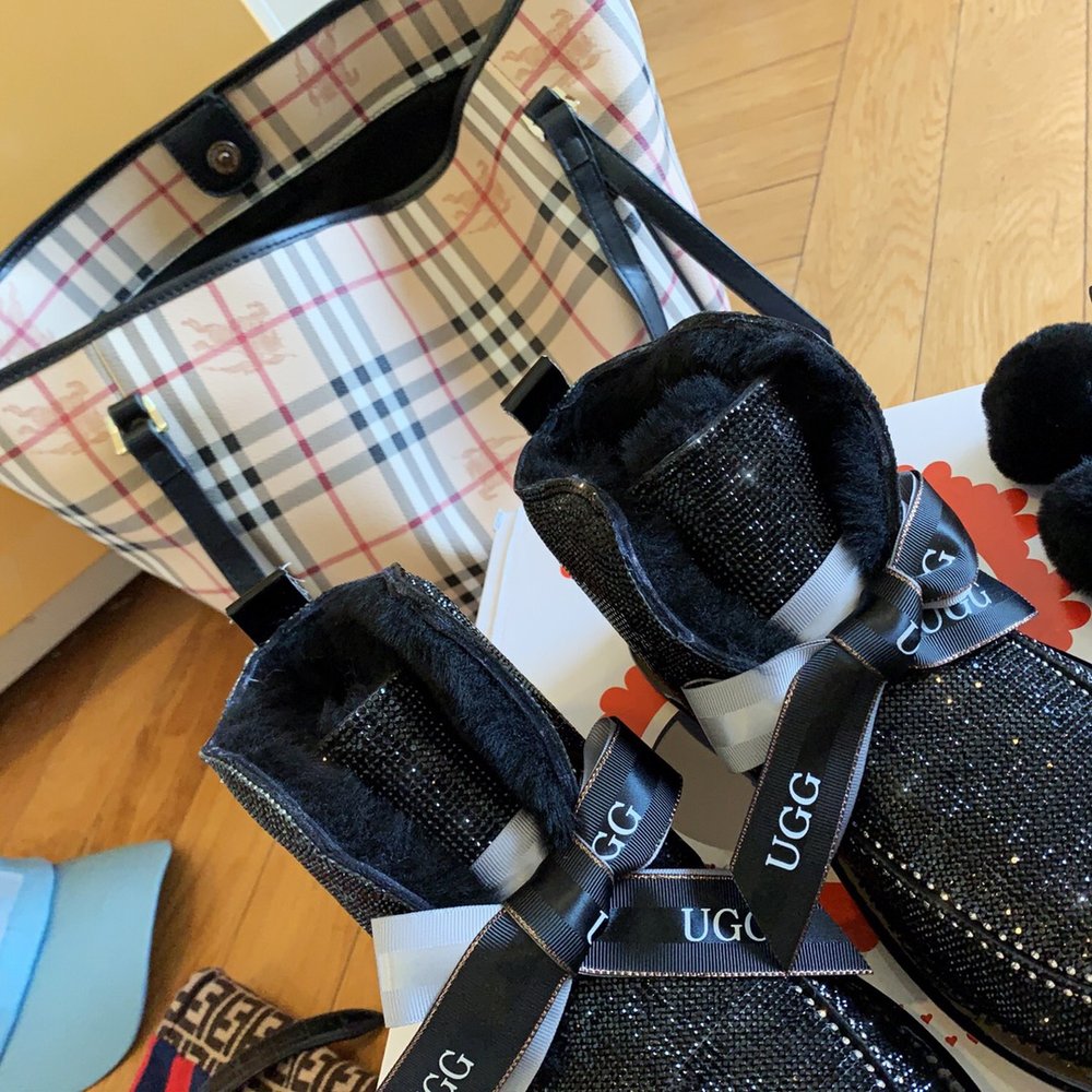 풀 스팽글 털폼폼 리본 UGG 부츠 001-286409