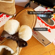UGG 케일린 캐주얼 스니커즈 001-286410