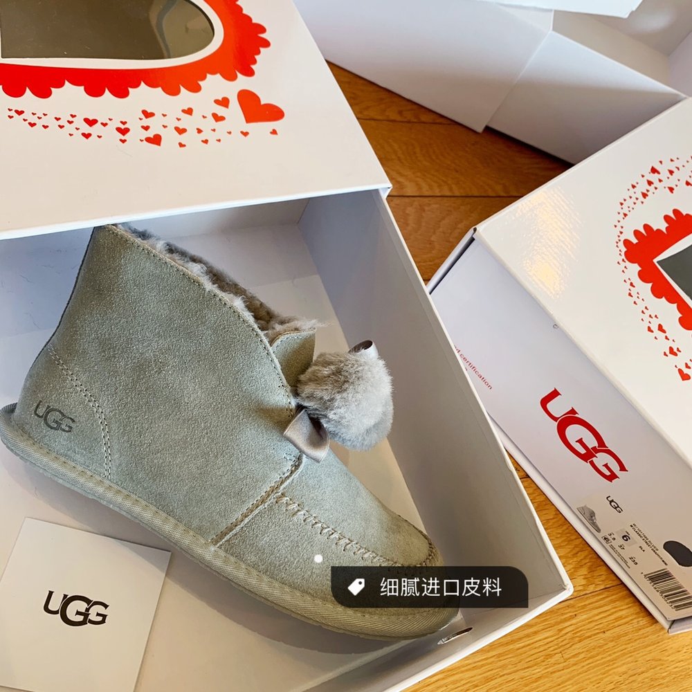 UGG 케일린 캐주얼 슈즈 001-286411