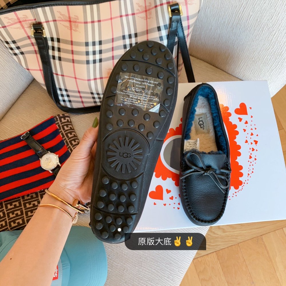 UGG 캘리포니아 로퍼 캐주얼 슈즈 여성 001-286414