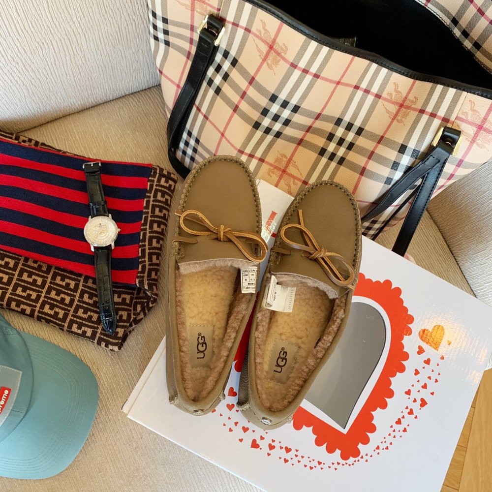 UGG 캘리포니아 로퍼 캐주얼 슈즈 001-286417