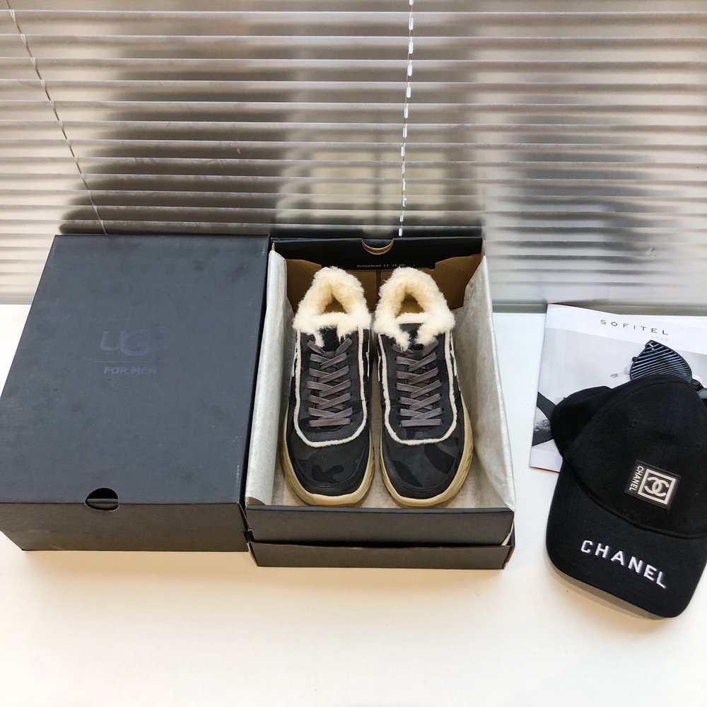 BAPE x UGG 콜라보 커플 방한화 001-286420
