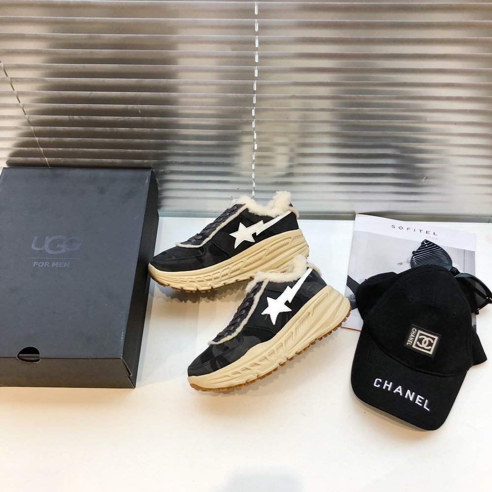 BAPE x UGG 콜라보 커플 방한화 001-286420