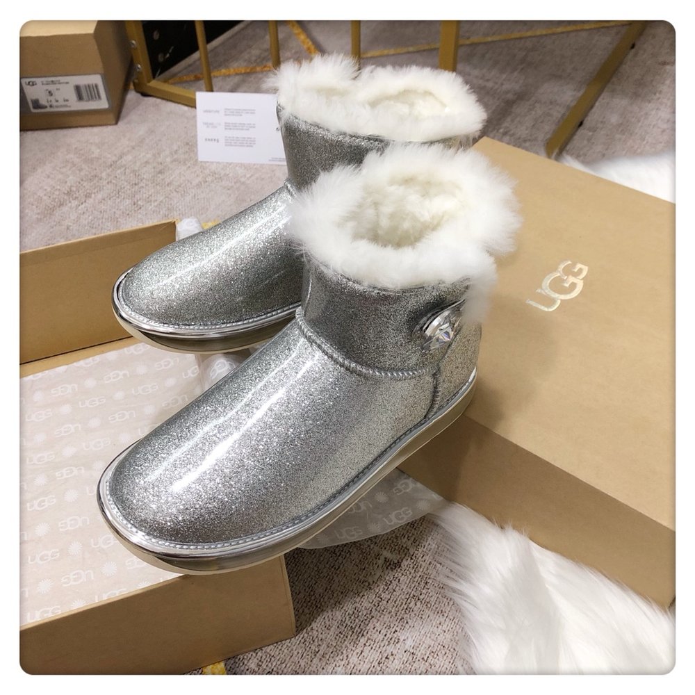 UGG 2.0 에어쿠션 스노우부츠 방수털가죽 일체형 001-286432