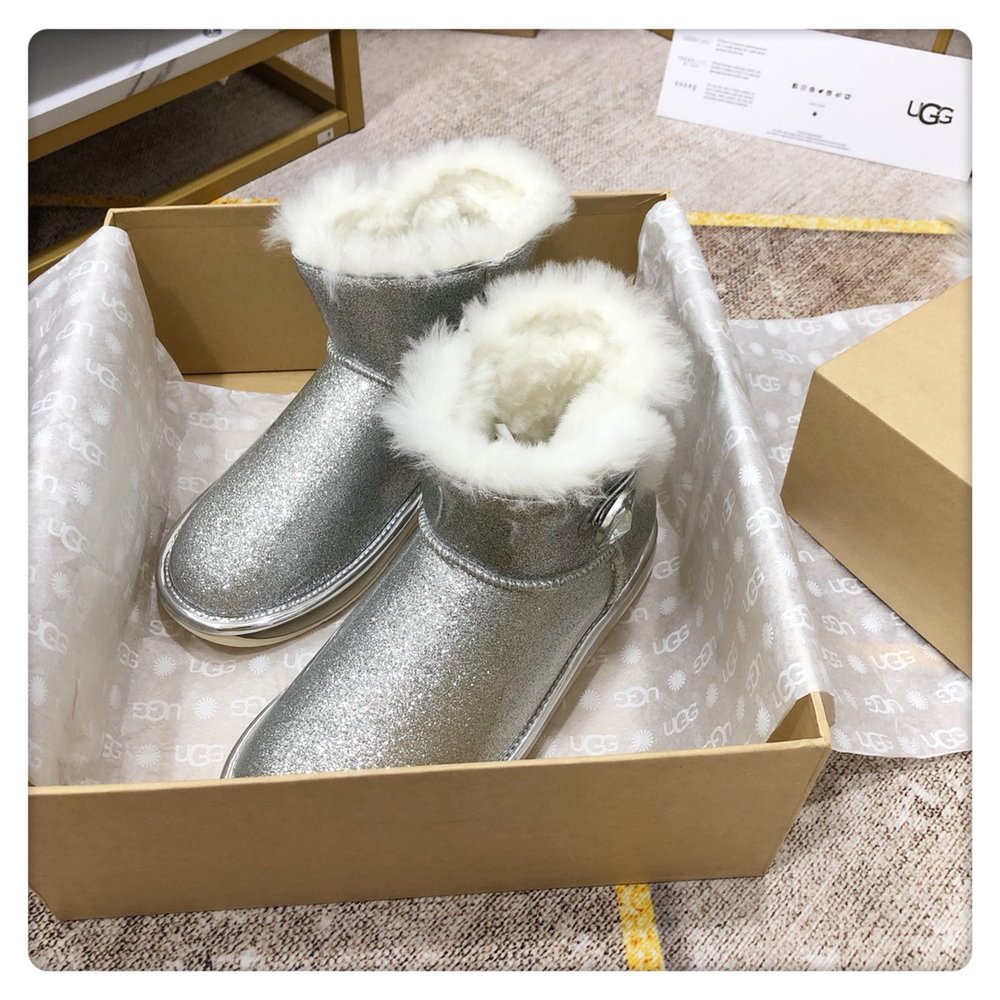 UGG 2.0 에어쿠션 스노우부츠 방수털가죽 일체형 001-286432