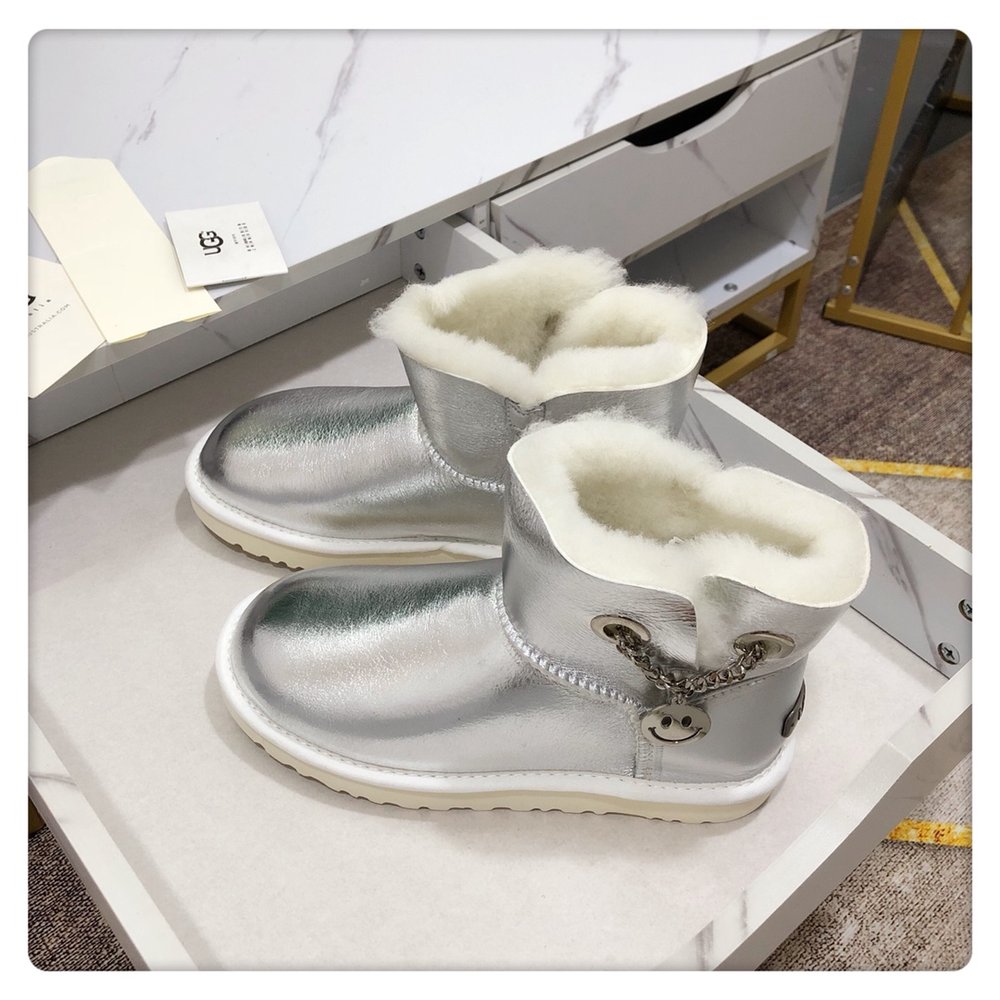 UGG 체인 스마일 눈부츠 001-286435