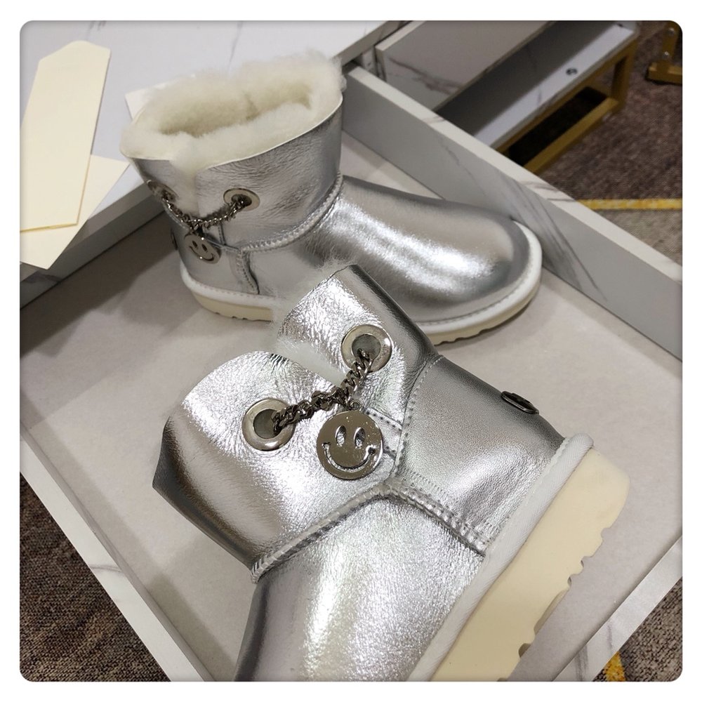 UGG 체인 스마일 눈부츠 001-286435