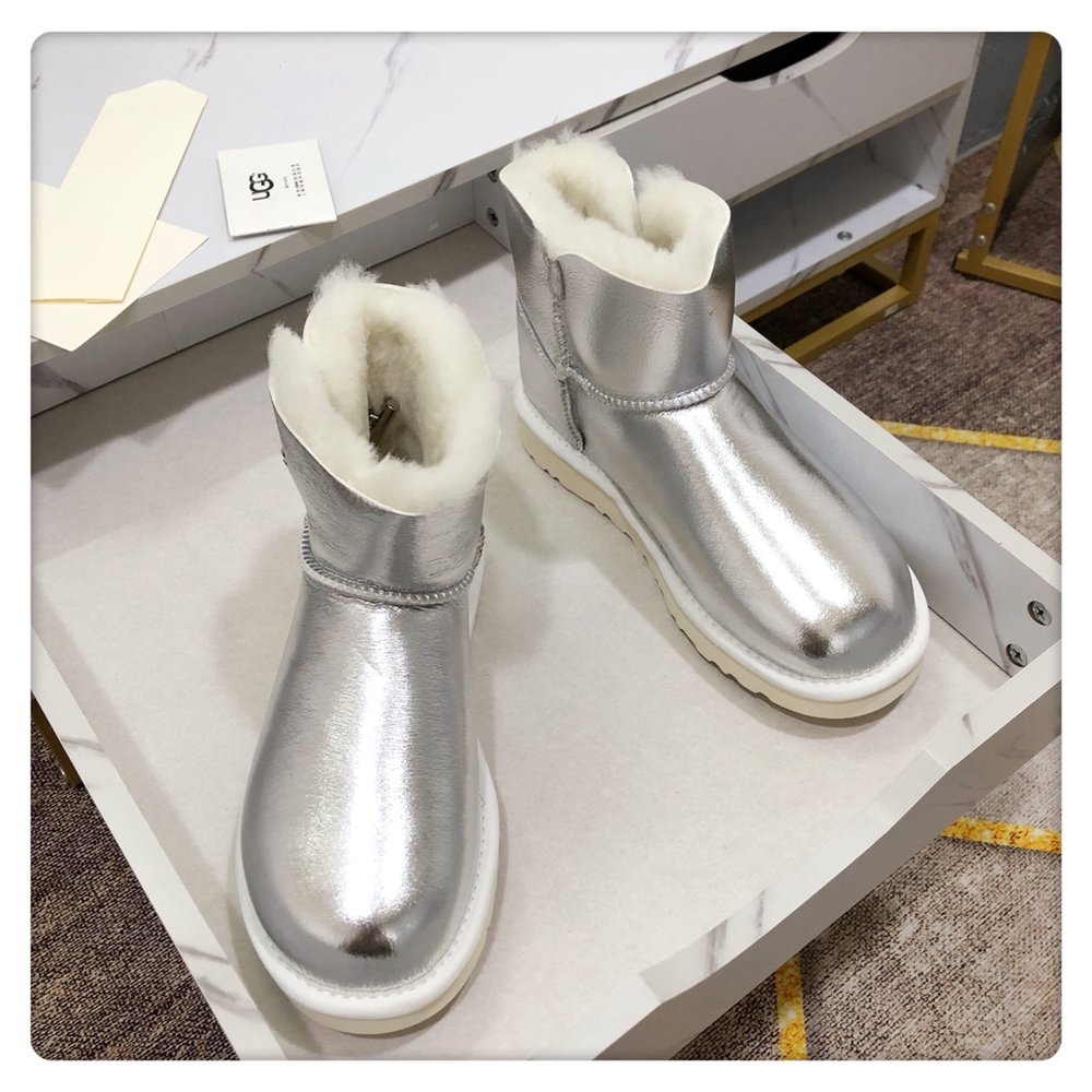 UGG 체인 스마일 눈부츠 001-286435