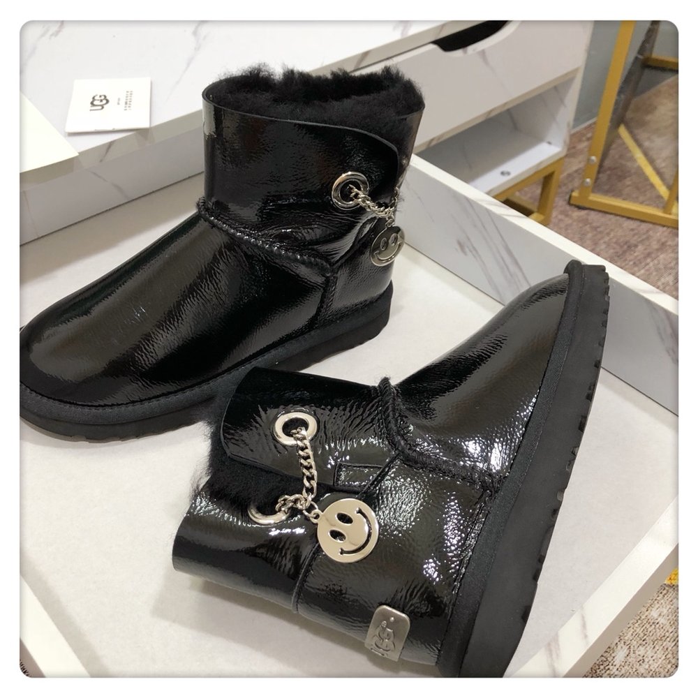 UGG 체인 스마일 스노우부츠 호주 양모피 001-286436