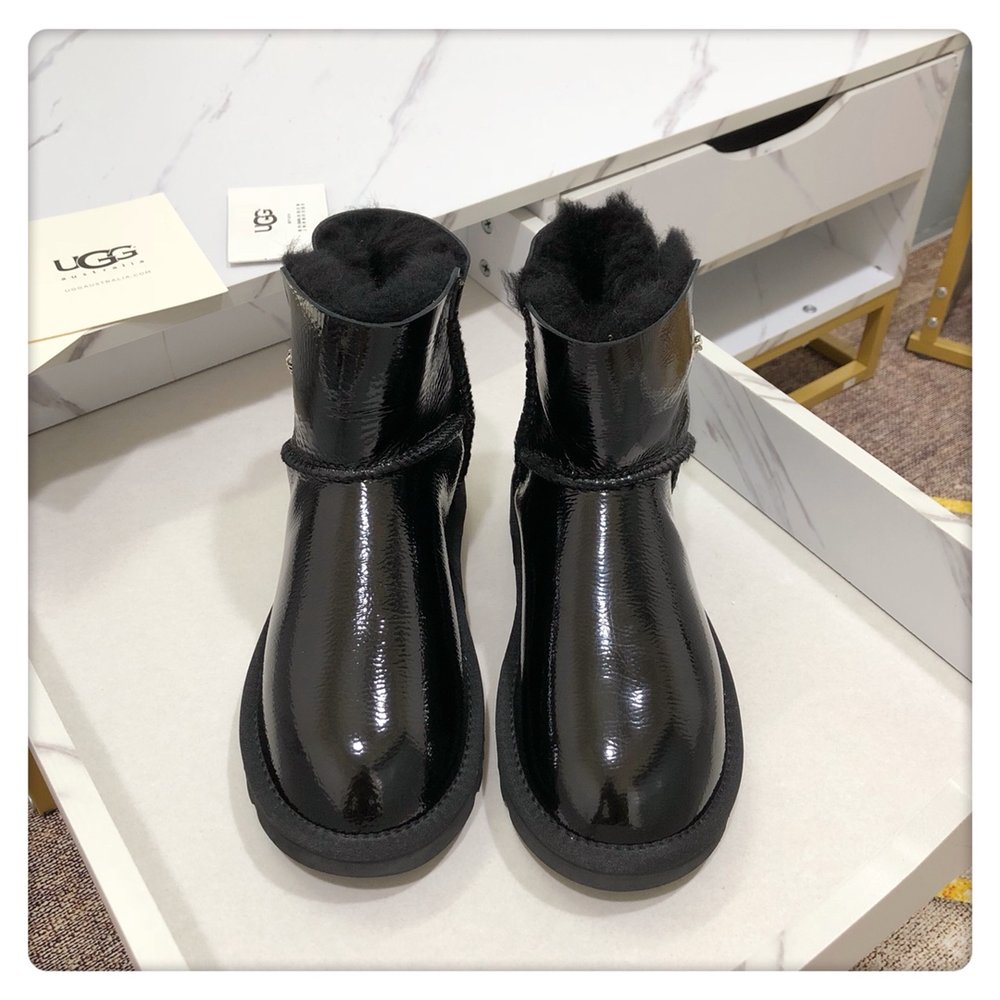 UGG 체인 스마일 스노우부츠 호주 양모피 001-286436