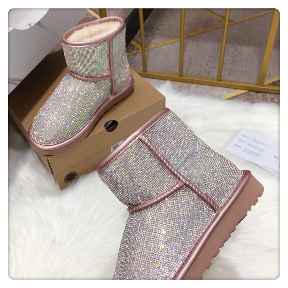 UGG 크리스탈 시리즈 스노우부츠 001-286440