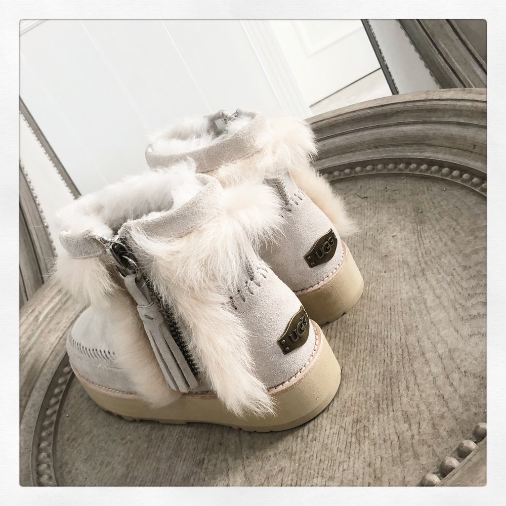 UGG 하이버전 패치 스노우부츠 001-286441