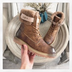 UGG 다크 빈티지 마틴 부츠 001-286462