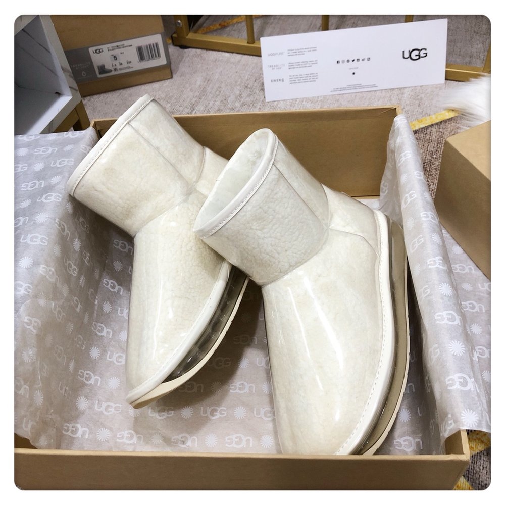 UGG 2.0 에어쿠션 스노우부츠 001-286469