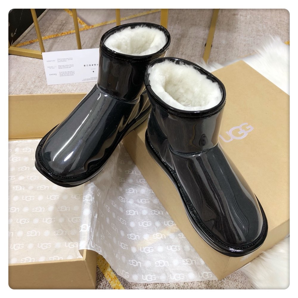 UGG 에어쿠션 스노우부츠 2.0 001-286470
