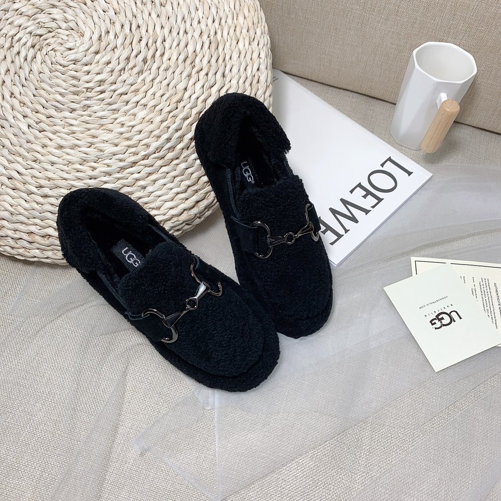 UGG 테디 베이비 컬 로퍼 001-286479