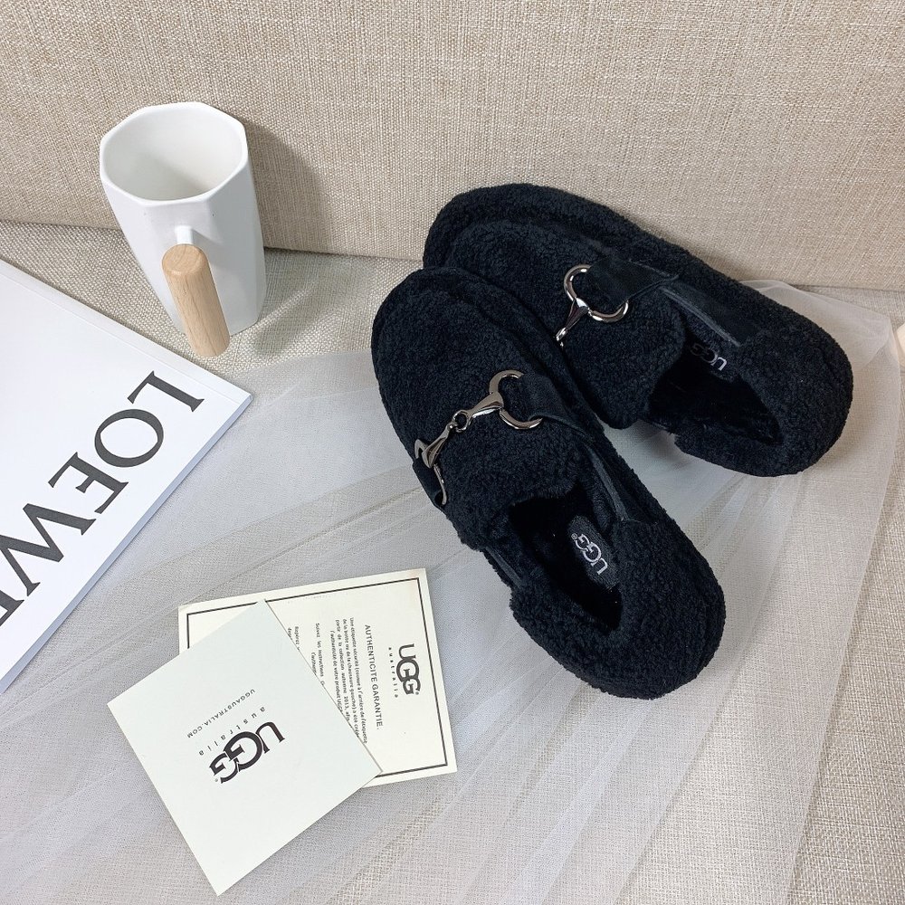 UGG 테디 베이비 컬 로퍼 001-286479